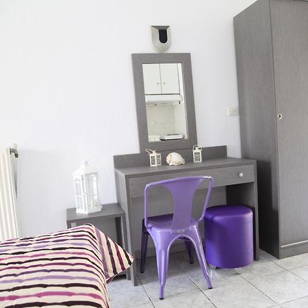 Vicky Rooms Paralia Dionisiou Zewnętrze zdjęcie