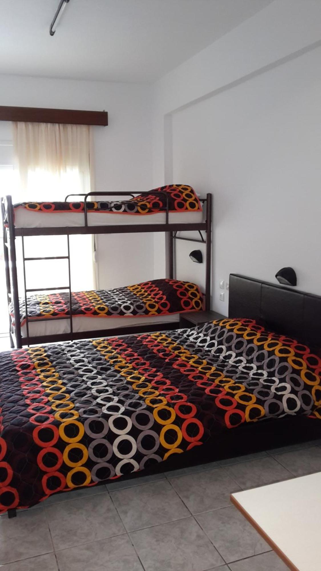 Vicky Rooms Paralia Dionisiou Pokój zdjęcie