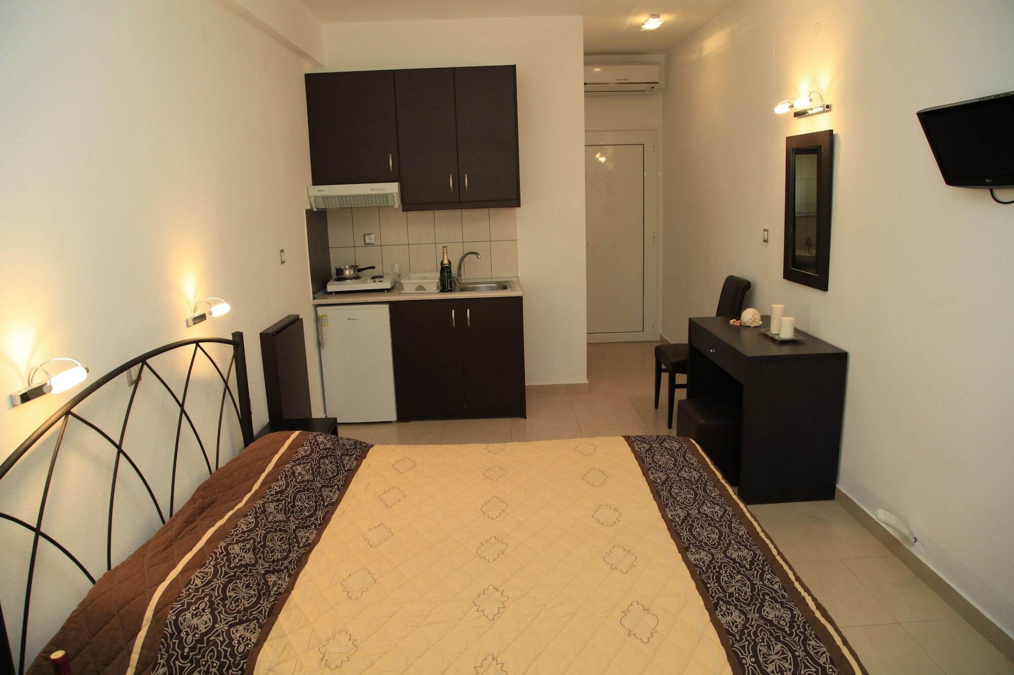 Vicky Rooms Paralia Dionisiou Zewnętrze zdjęcie